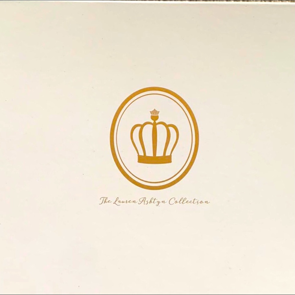 The Lauren Ashtyn Collection Gisellle